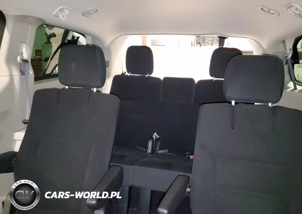 2019 Dodge Grand Caravan Se VIN:2C4RDGBG2KR728250 - 10
