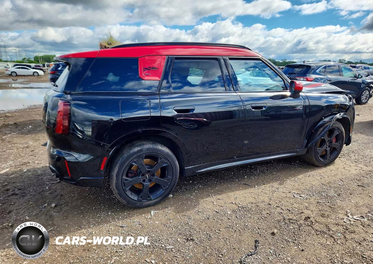 2025 Mini Countryman Jcw All4 VIN:WMZ33GA09S7S90504 - 3
