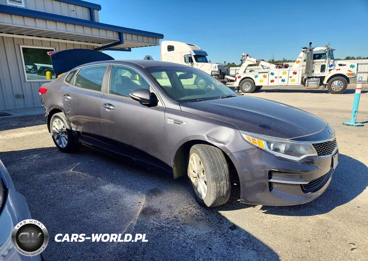 2017 Kia Optima Lx VIN:5XXGT4L30HG141146 - 4