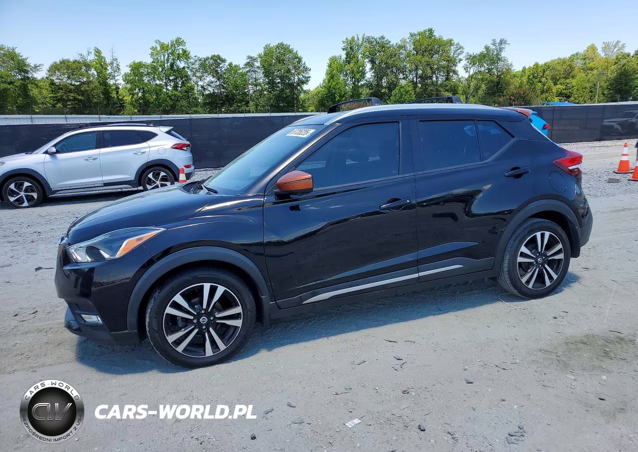 2019 Nissan Kicks Sr – zdjęcie 1 z 12