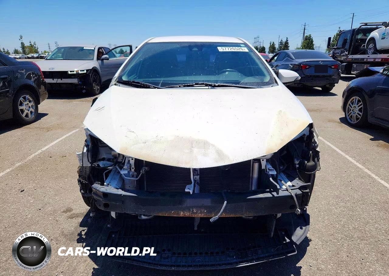2019 Toyota Corolla Se VIN:2T1BURHE7KC125667 - 5