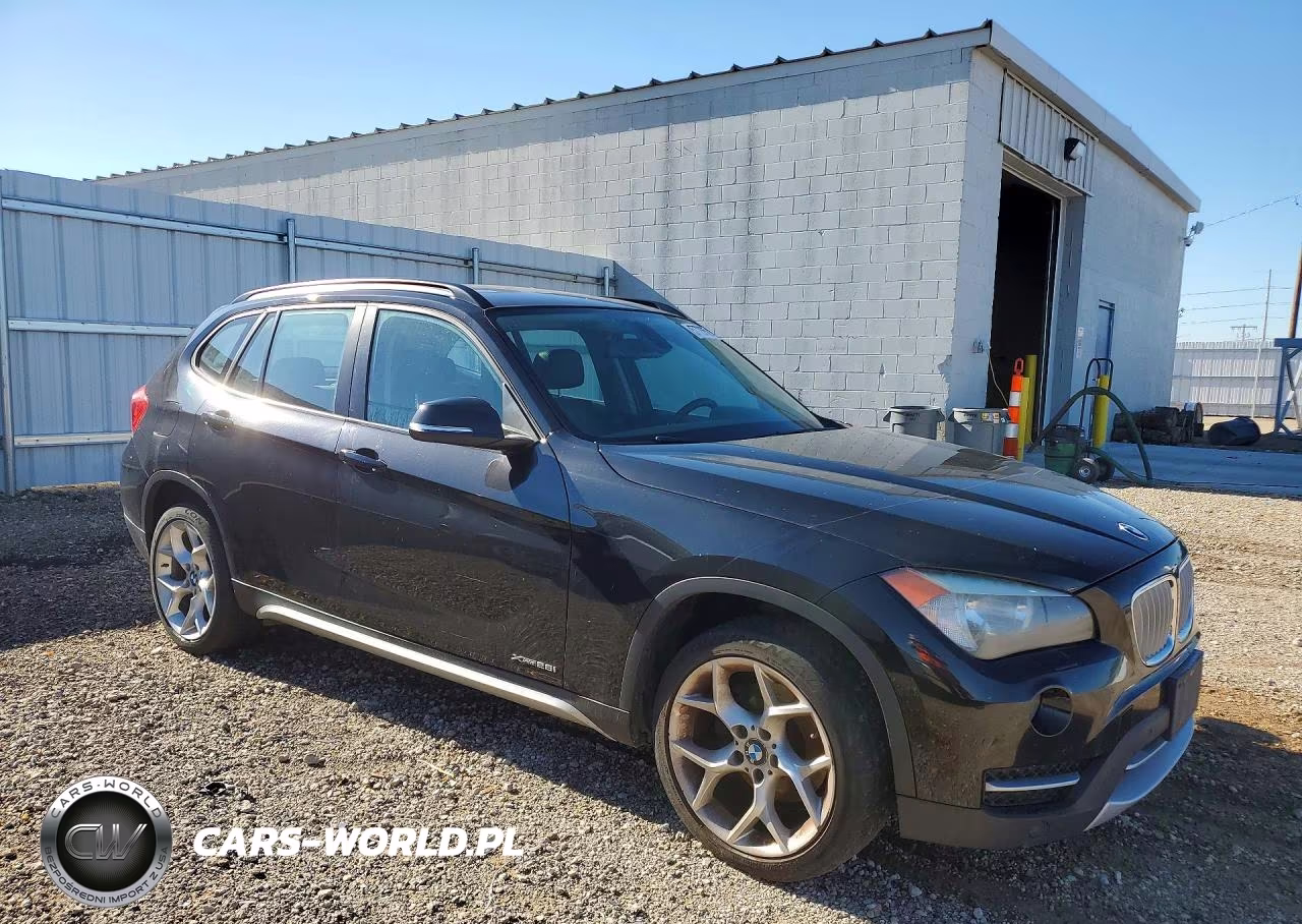 2013 BMW X1 xDrive28I VIN:WBAVL1C55DVR83130 - 4