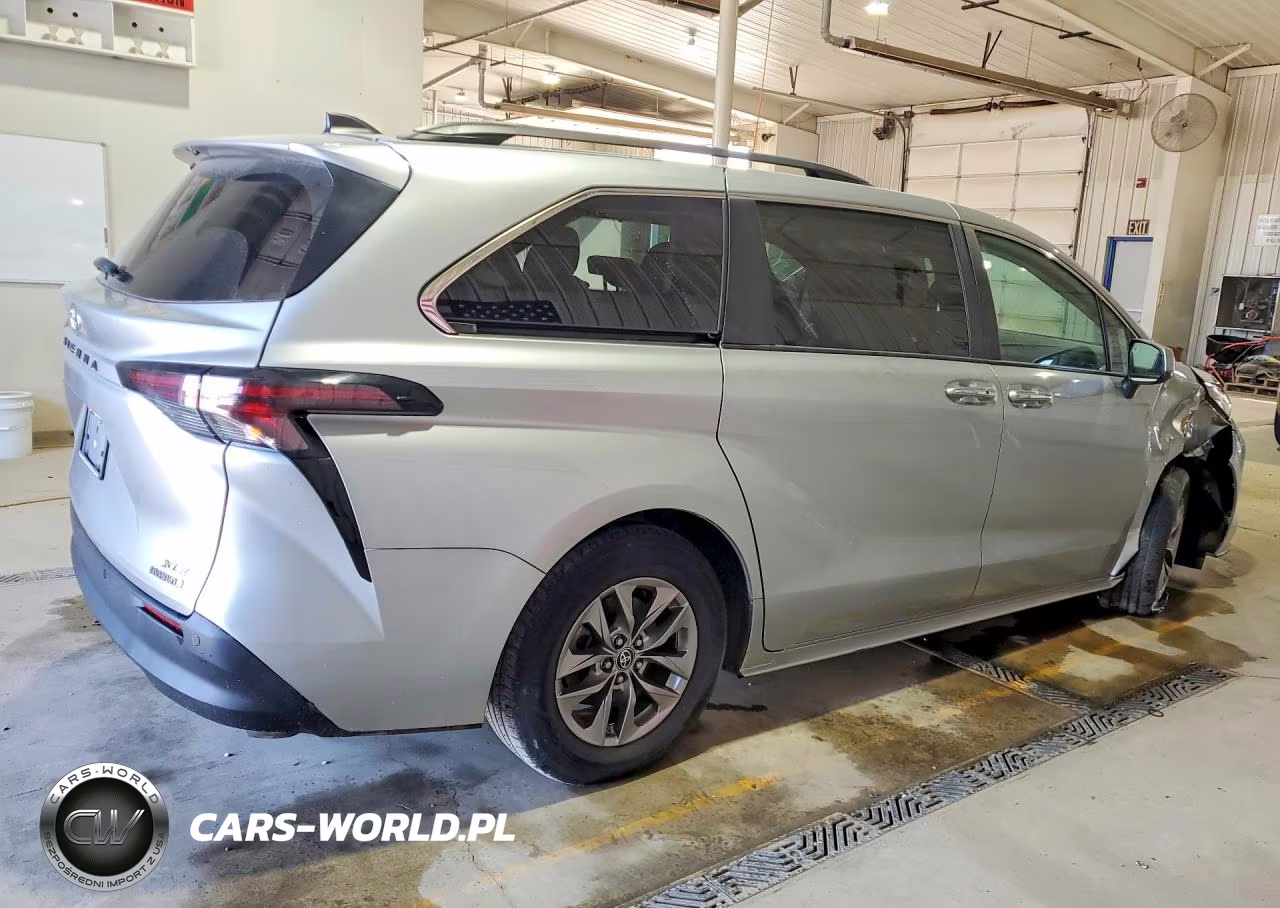 2023 Toyota Sienna Xle VIN:5TDYRKEC5PS156128 - 3