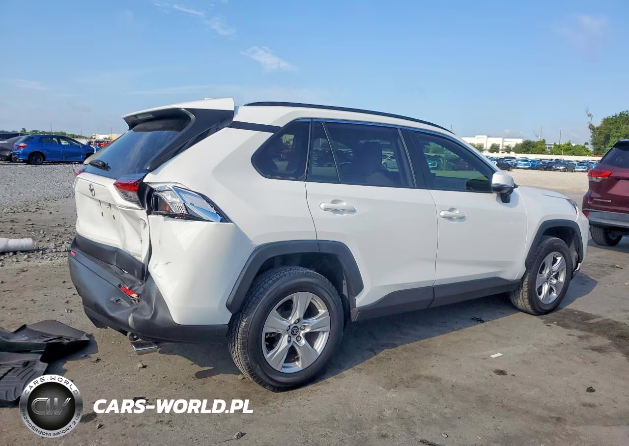 2019 Toyota Rav4 Xle VIN:JTMW1RFV4KJ014687 - 3