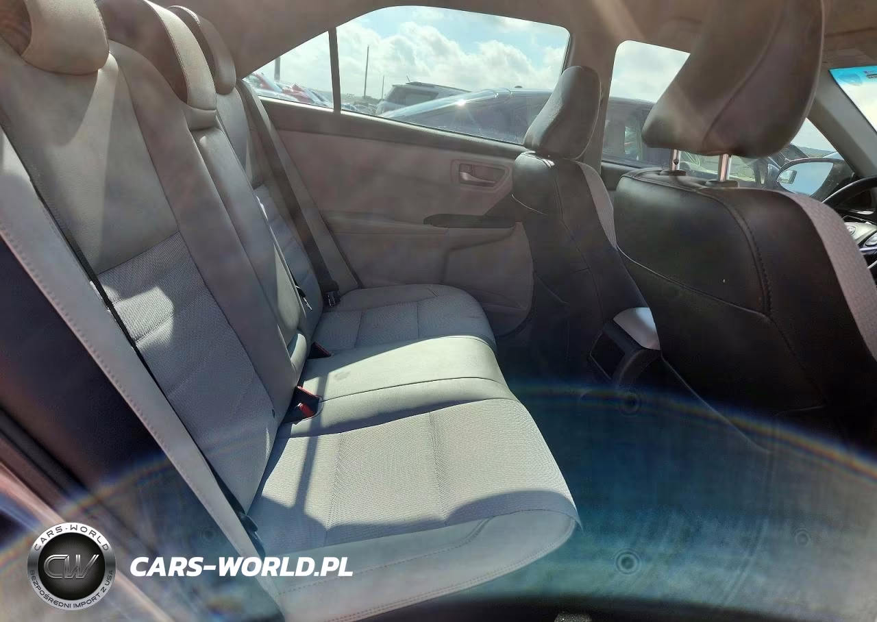 2016 Toyota Camry Se VIN:4T1BF1FK2GU143679 - 10