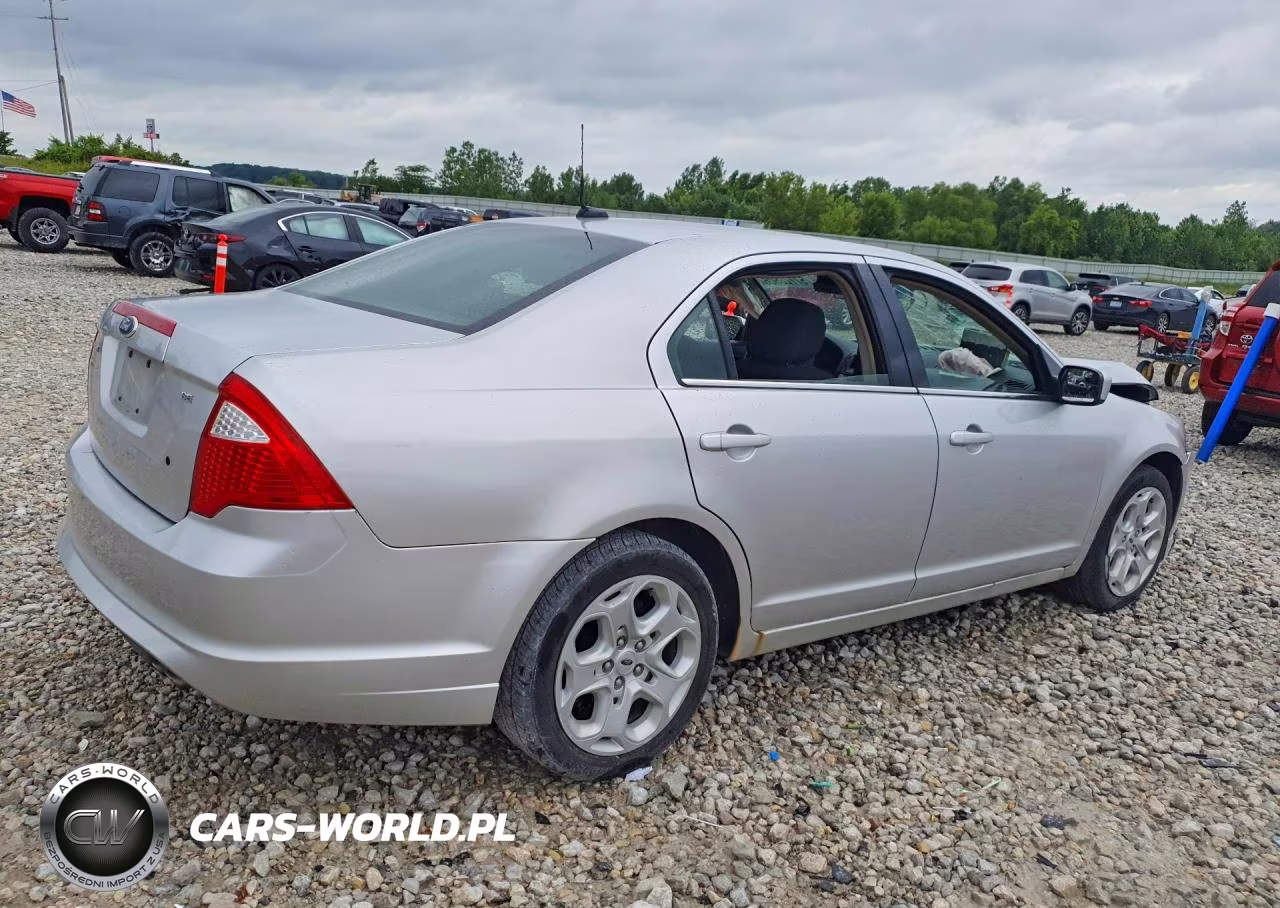 2011 Ford Fusion Se VIN:3FAHP0HA6BR203169 - 3