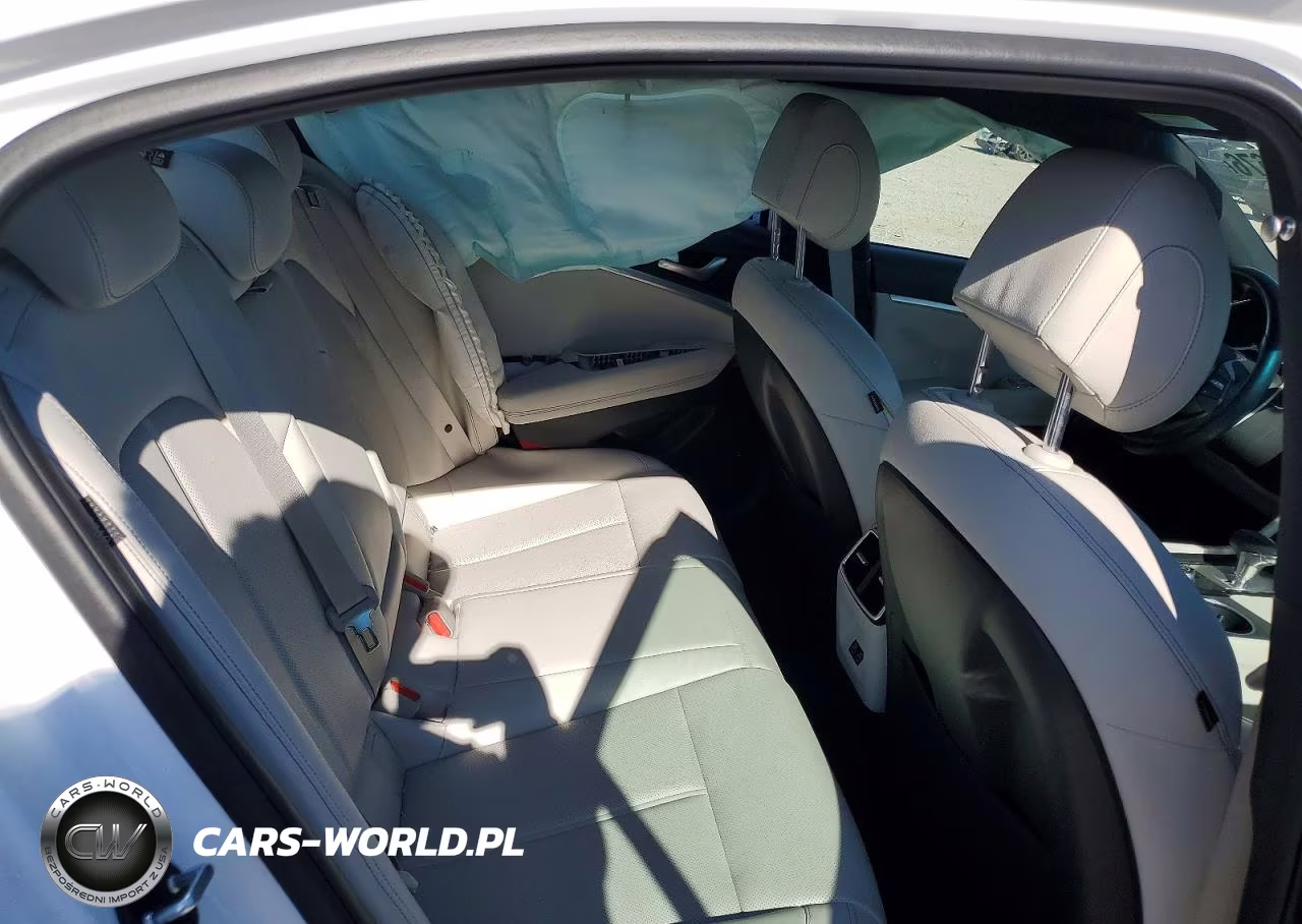 2024 Genesis G70 2.5T Standard VIN:KMTG34SC4RU143531 - 10