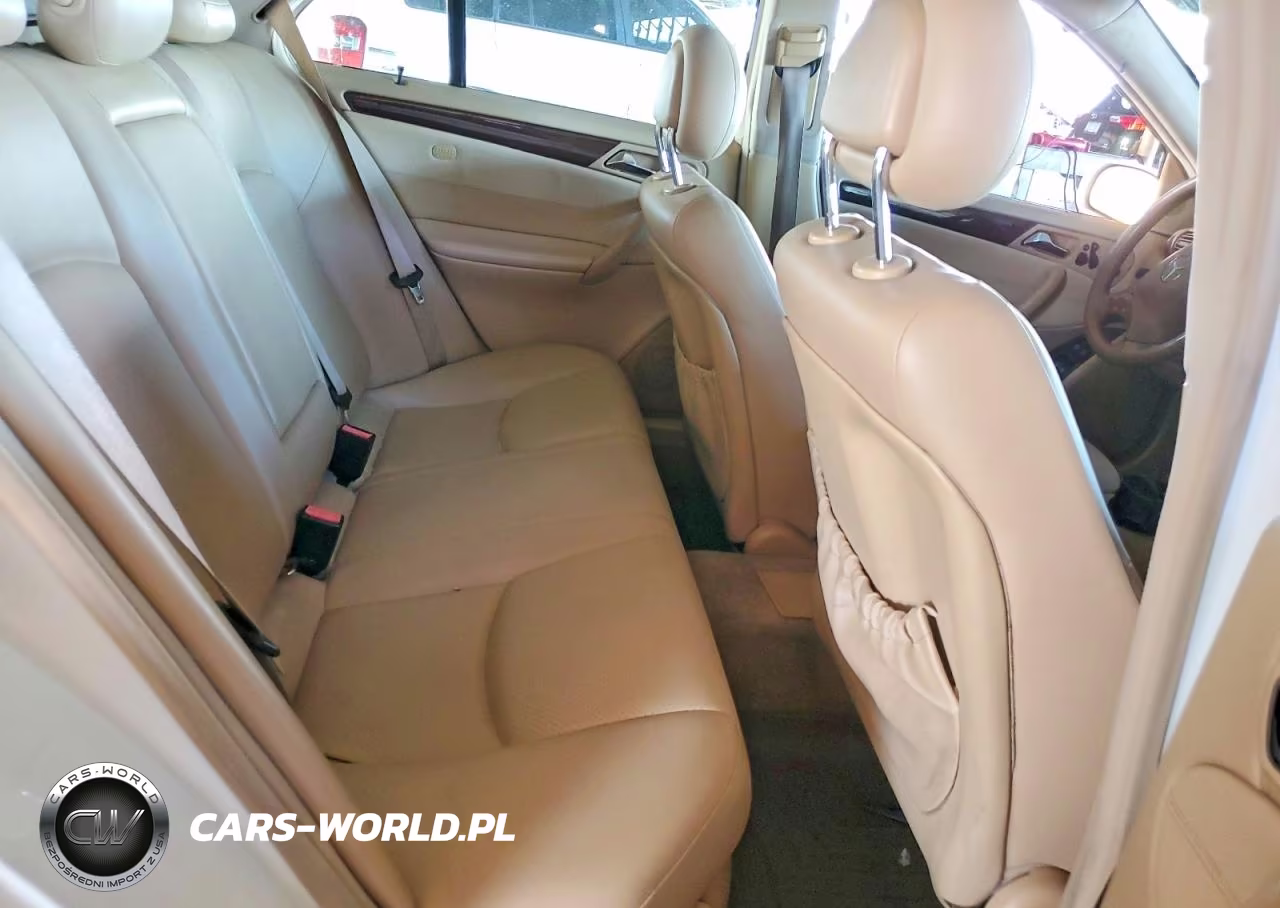 2003 Mercedes-Benz C240 VIN:WDBRF61J33F372044 - 10