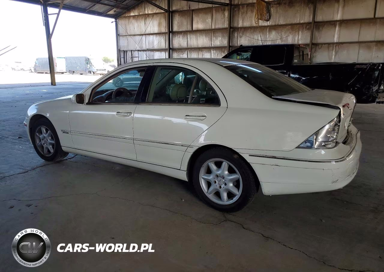 2003 Mercedes-Benz C240 VIN:WDBRF61J33F372044 - 2