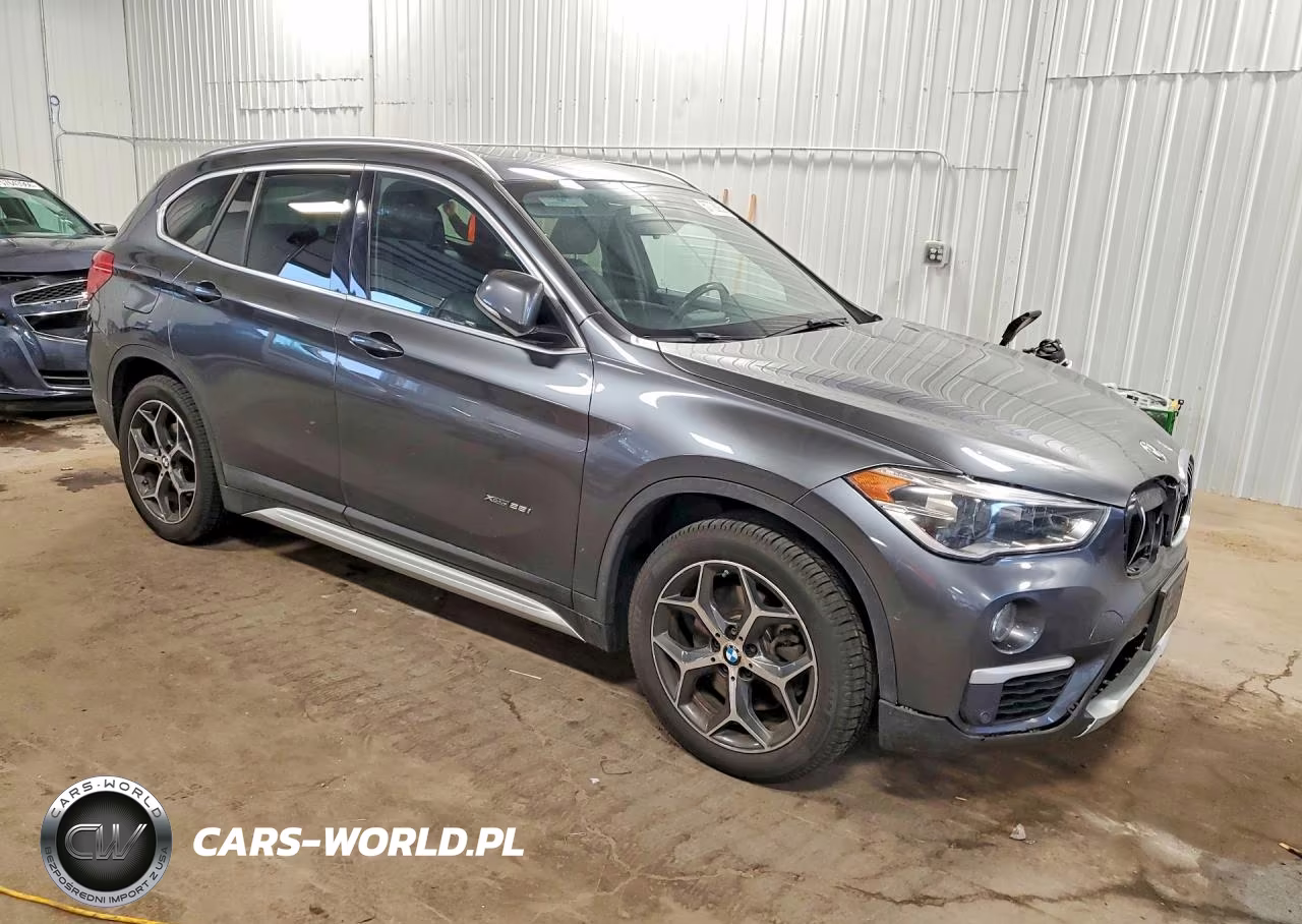 2016 BMW X1 xDrive28I VIN:WBXHT3C36G5E53687 - 4