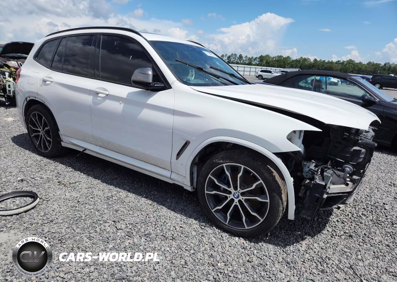2018 BMW X3 xDrivem40I VIN:5UXTS3C50J0Y94095 - 4