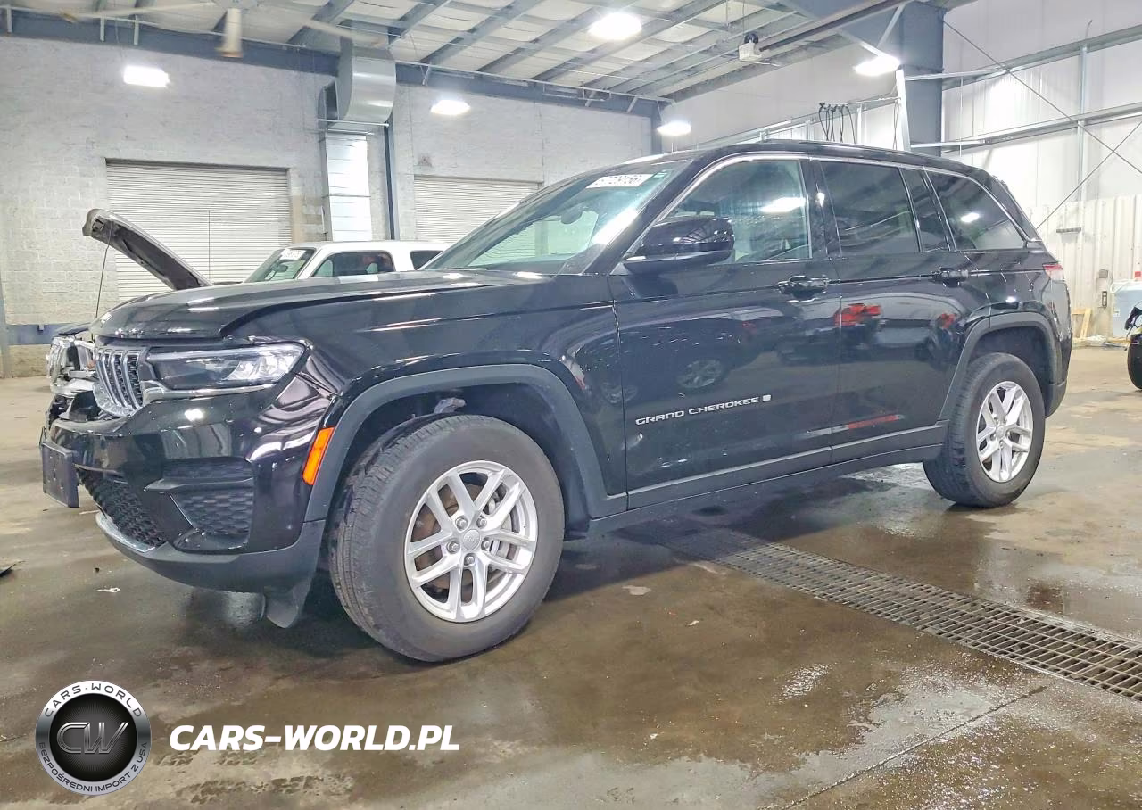 2025 Jeep Grand Cherokee Laredo – zdjęcie 1 z 13