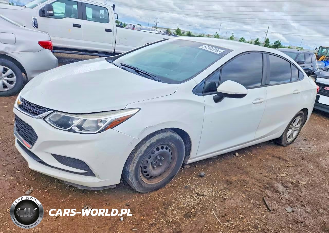 2018 Chevrolet Cruze Ls – zdjęcie 1 z 12