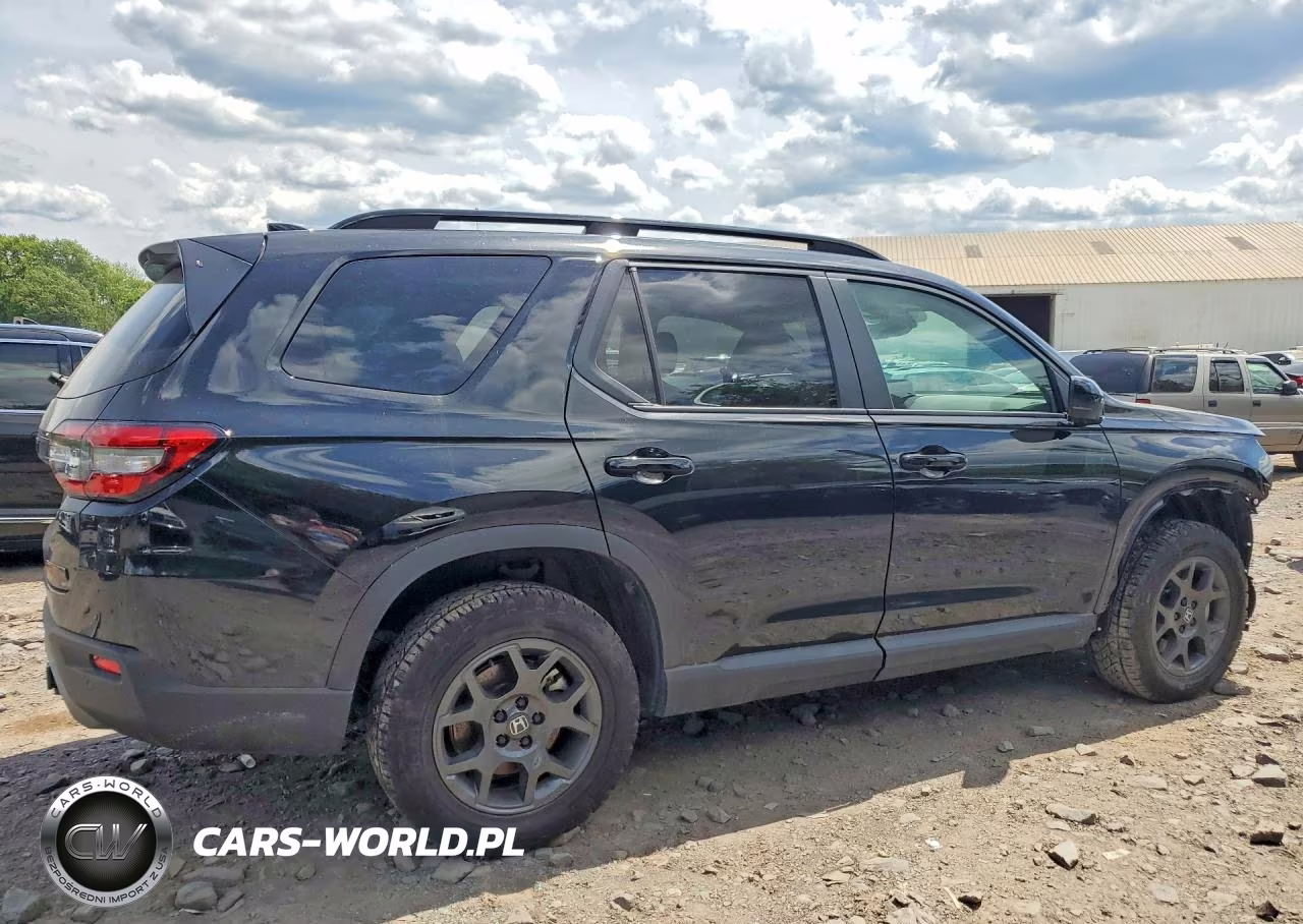 2025 Honda Pilot Trailsport VIN:5FNYG1H61SB050603 - 3