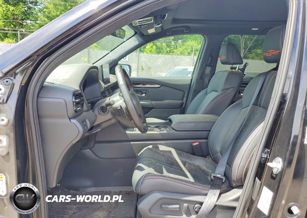 2025 Honda Pilot Trailsport VIN:5FNYG1H61SB050603 - 7