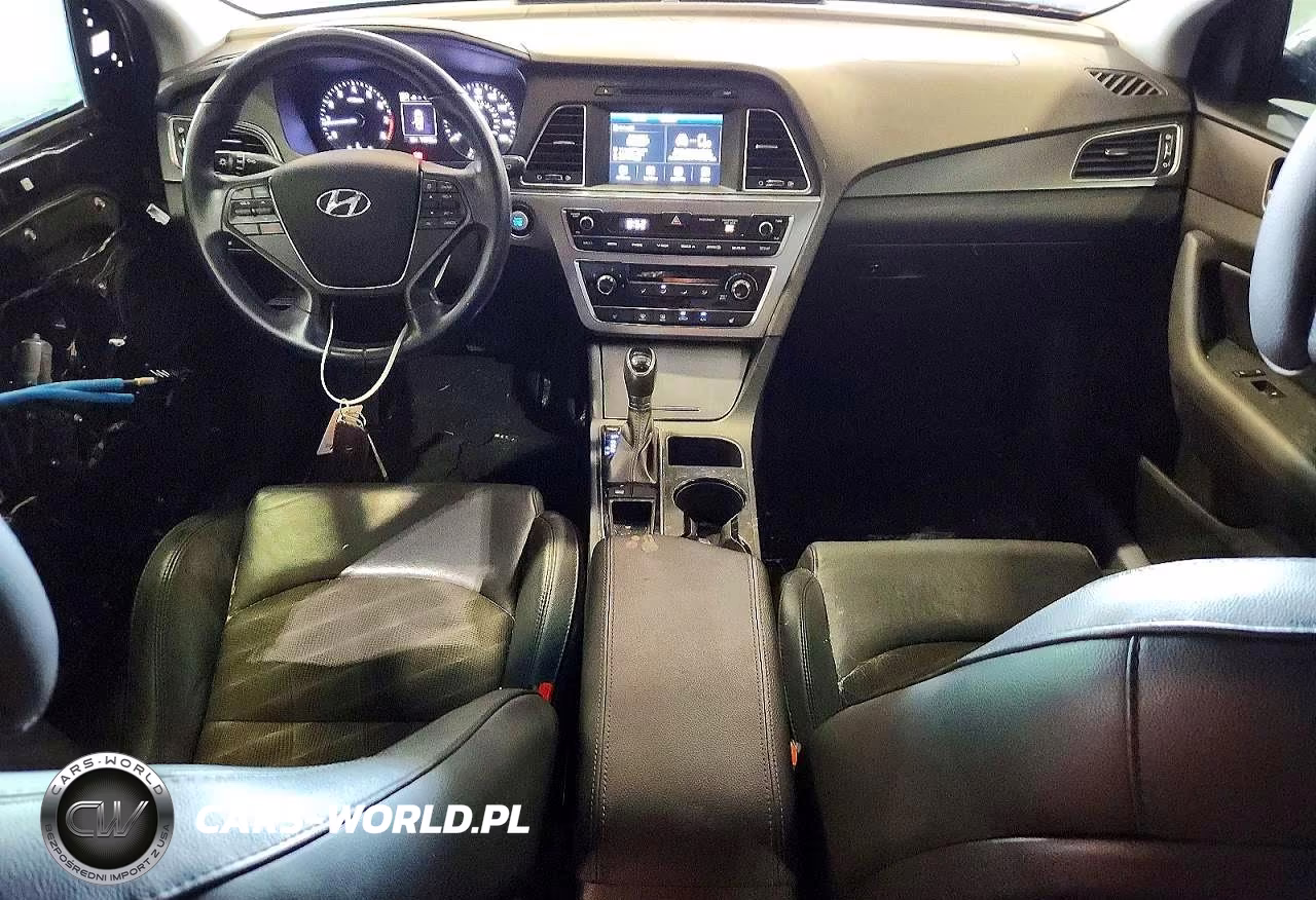 2017 Hyundai Sonata Sport VIN:5NPE34AF9HH453877 - 8