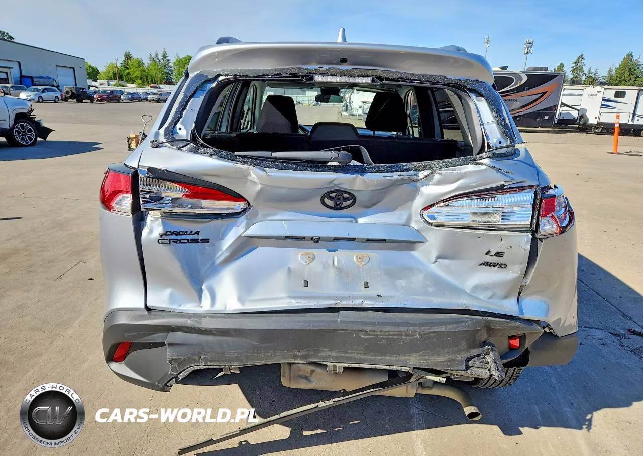 2022 Toyota Corolla Cross Xle VIN:7MUBAABG1NV041933 - 6