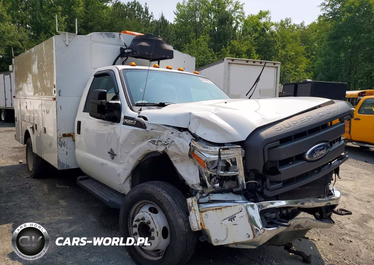 2012 Ford F550 Super Duty VIN:1FDUF5GT9CEC98967 - 4