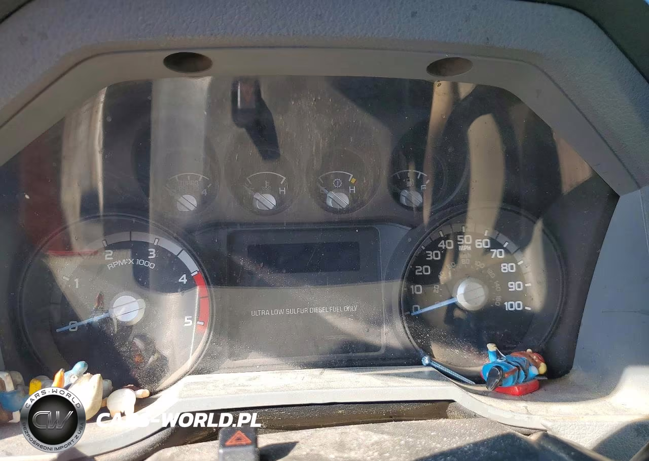 2012 Ford F550 Super Duty VIN:1FDUF5GT9CEC98967 - 9