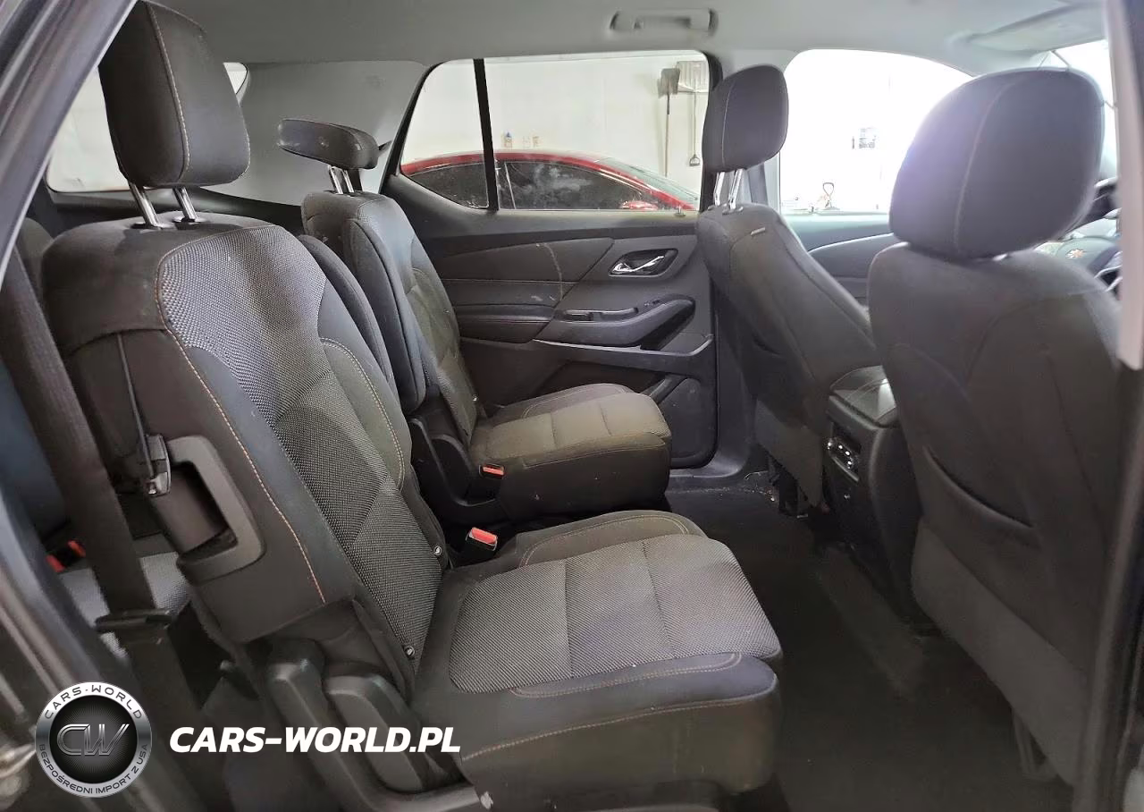 2018 Chevrolet Traverse Lt VIN:1GNEVGKW5JJ176143 - 11
