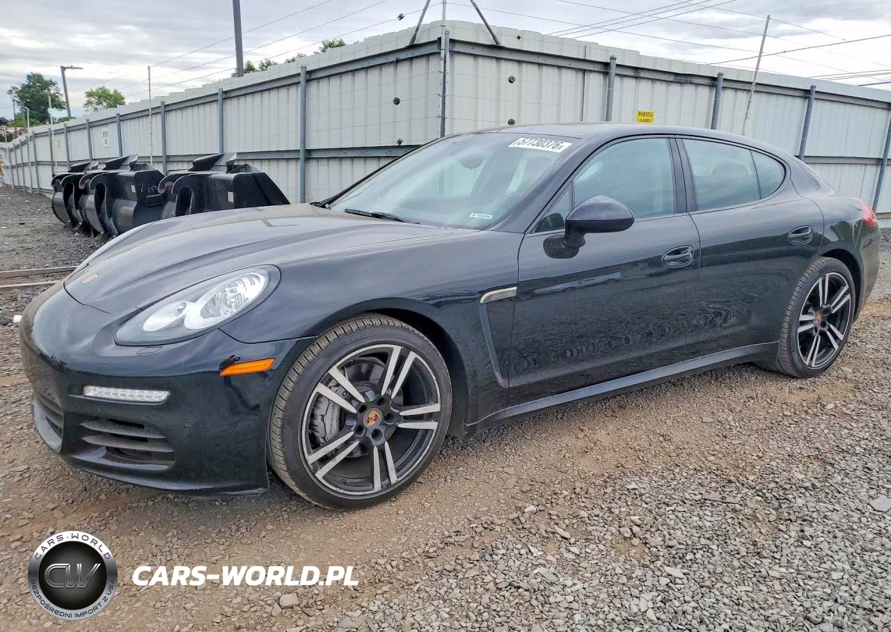 2014 Porsche Panamera S