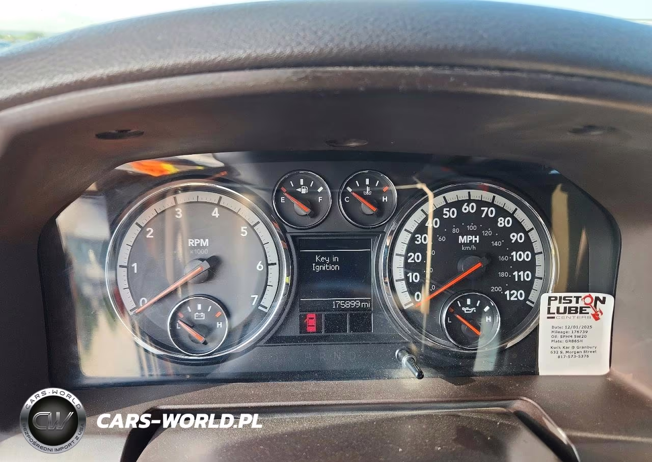 2011 Dodge Ram 1500 VIN:1D7RB1CT0BS594938 - 9