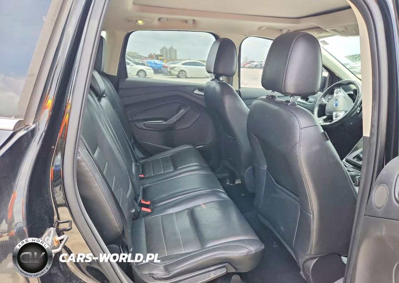 2016 Ford Escape Titanium VIN:1FMCU0J9XGUB36682 - 11