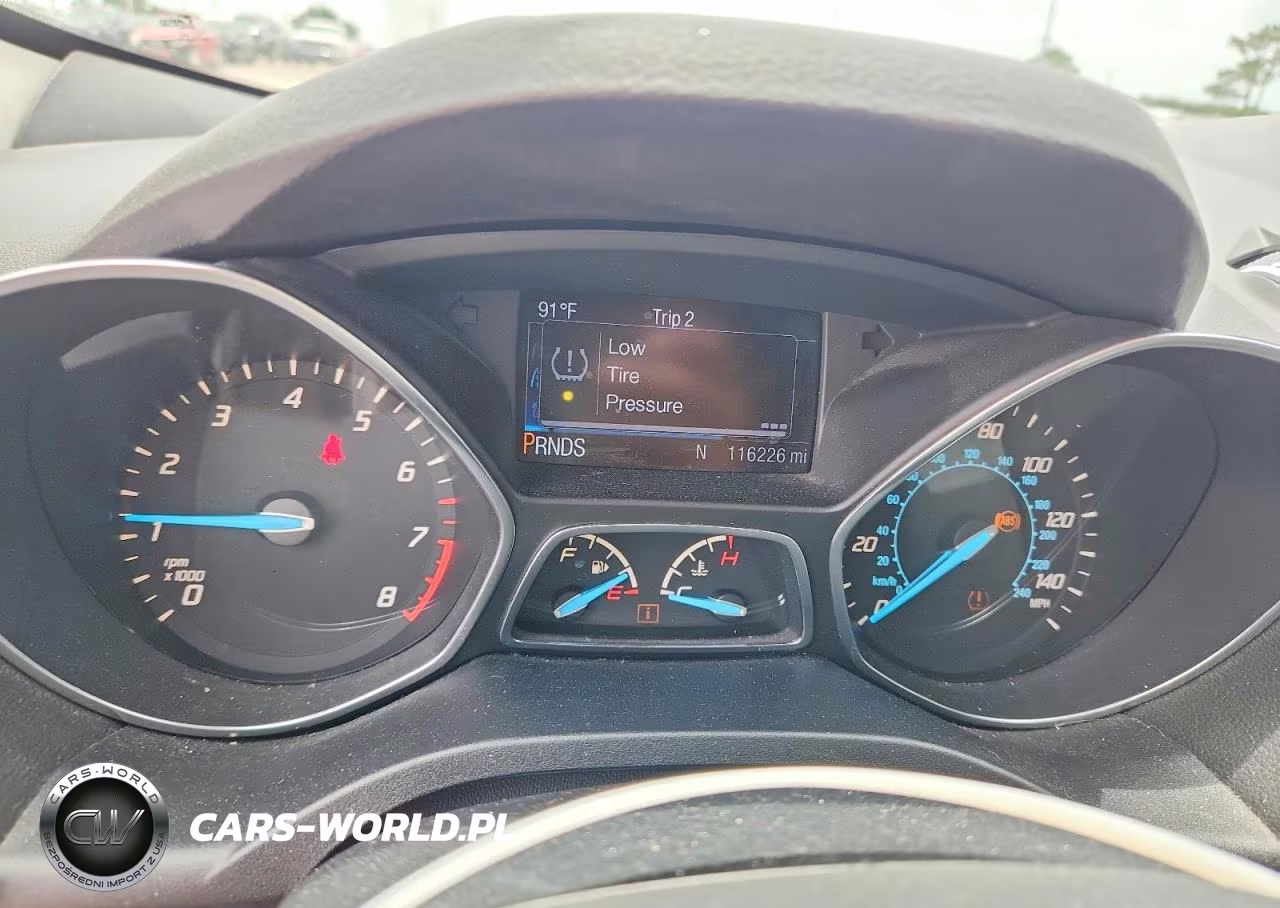 2016 Ford Escape Titanium VIN:1FMCU0J9XGUB36682 - 9