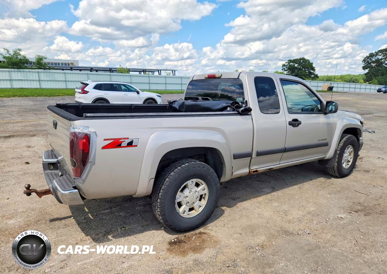 2004 Chevrolet Colorado VIN:1GCDS196848195667 - 3