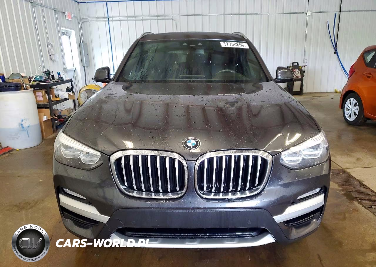 2019 BMW X3 xDrive30I VIN:5UXTR9C51KLE21064 - 5