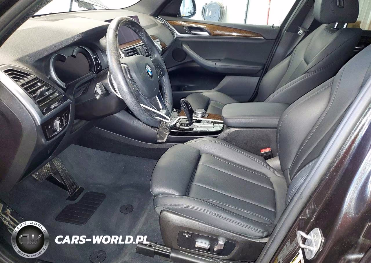 2019 BMW X3 xDrive30I VIN:5UXTR9C51KLE21064 - 7