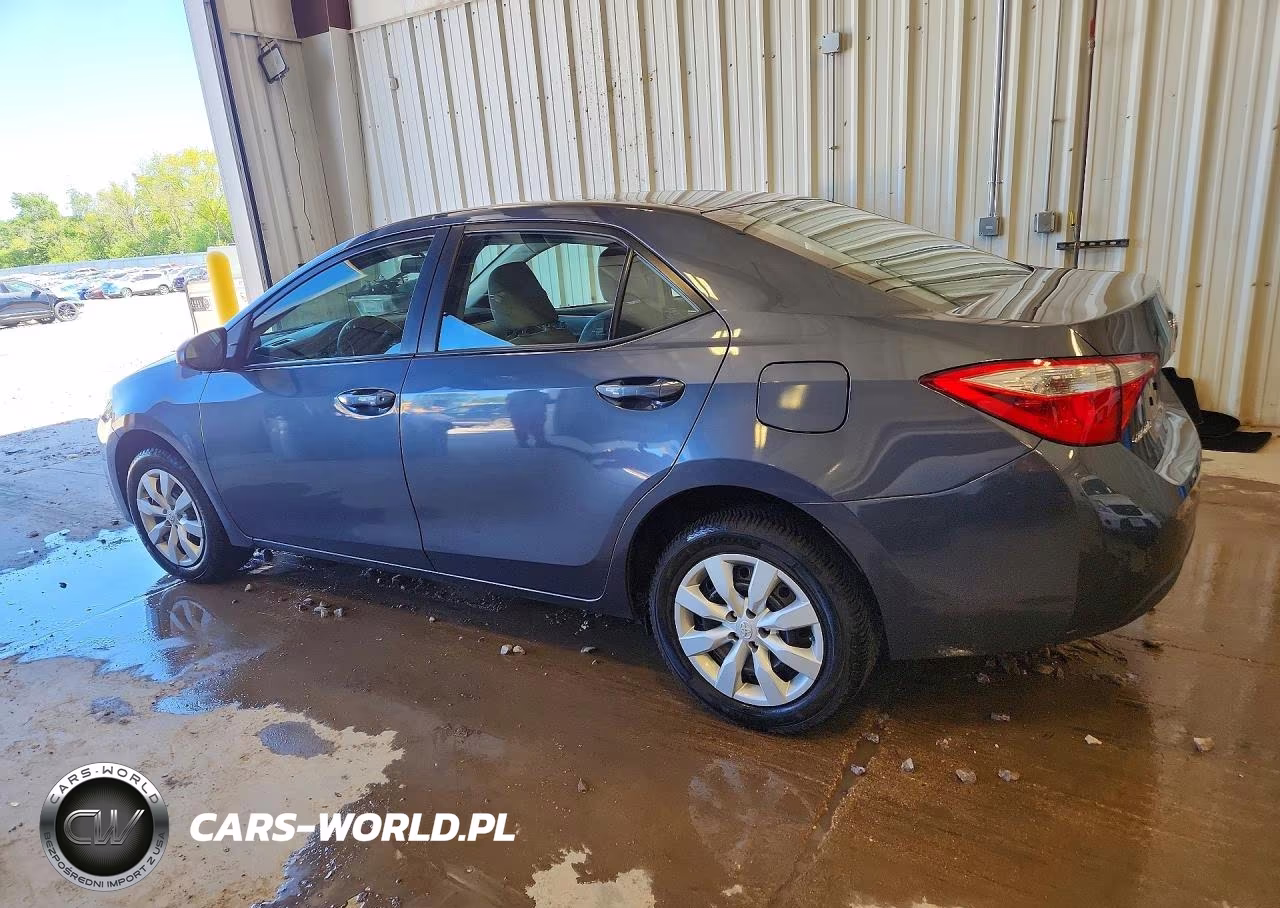 2015 Toyota Corolla Le VIN:5YFBURHE7FP303857 - 2