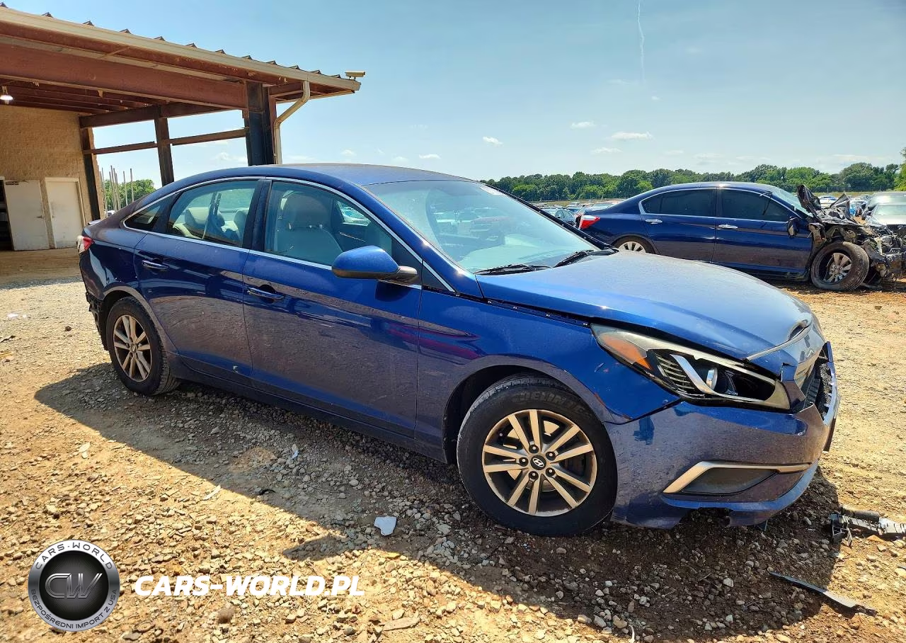 2016 Hyundai Sonata Se VIN:5NPE24AF1GH379713 - 4