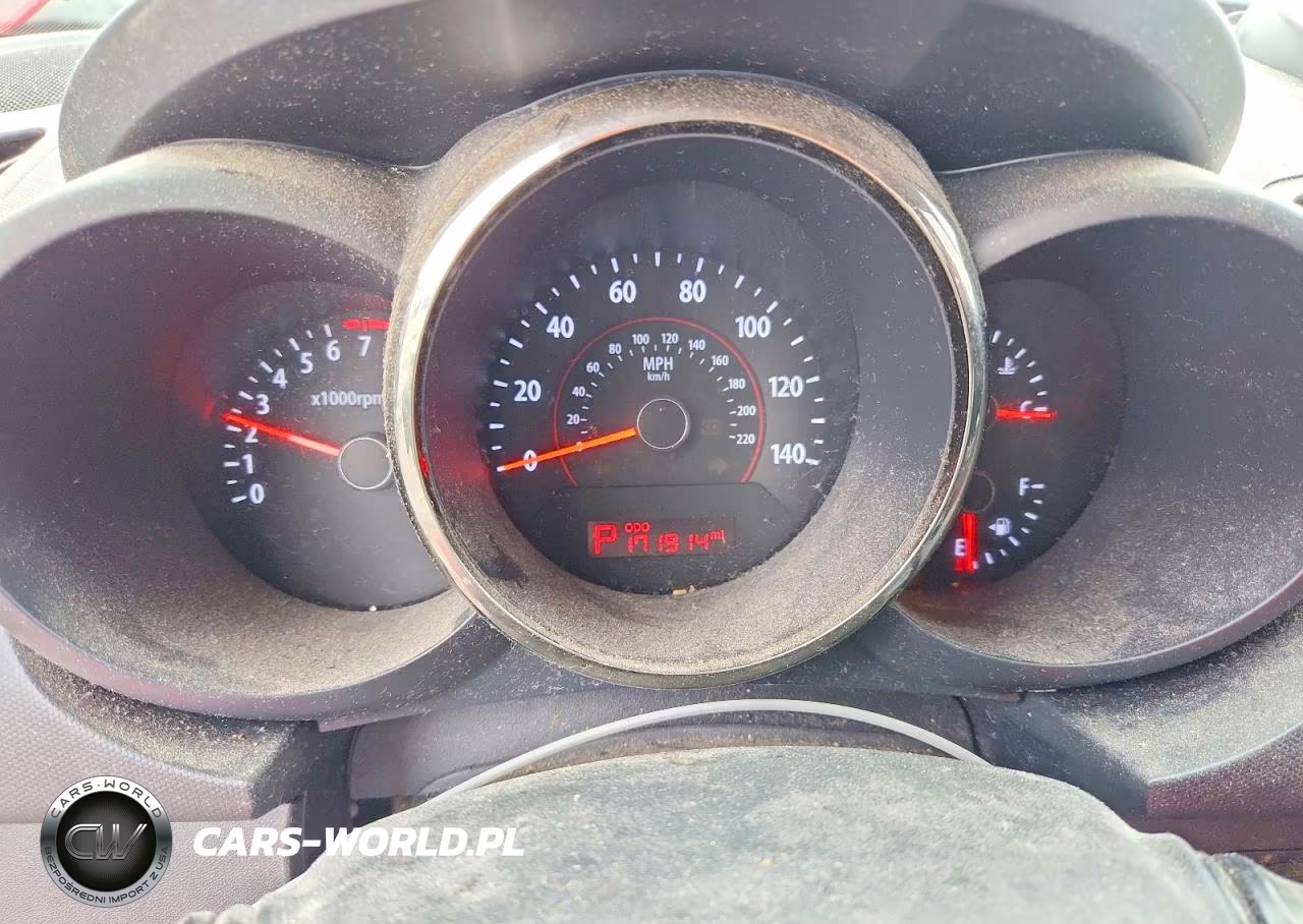 2010 Kia Soul + VIN:KNDJT2A29A7136403 - 9