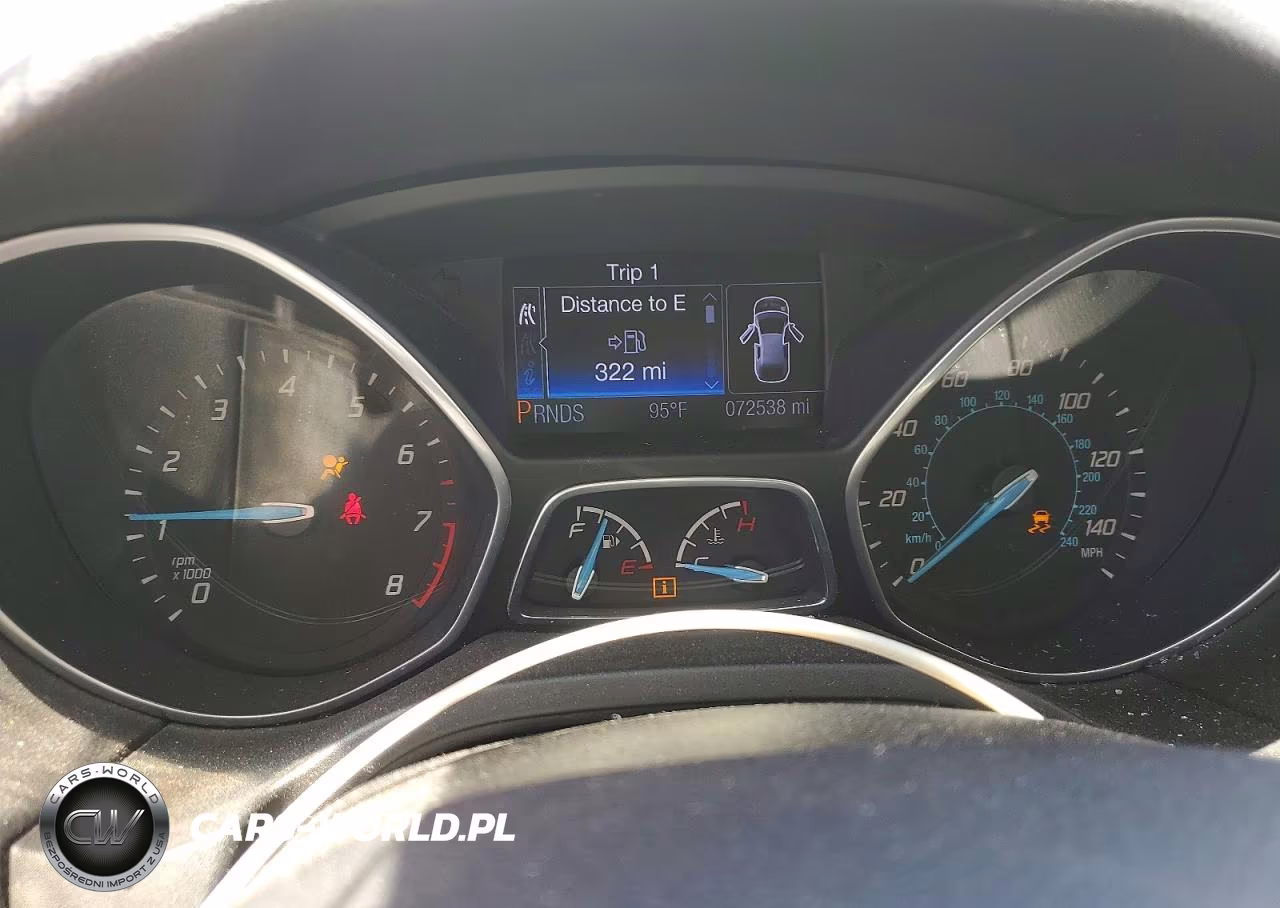 2013 Ford Focus Titanium VIN:1FADP3J23DL144862 - 9