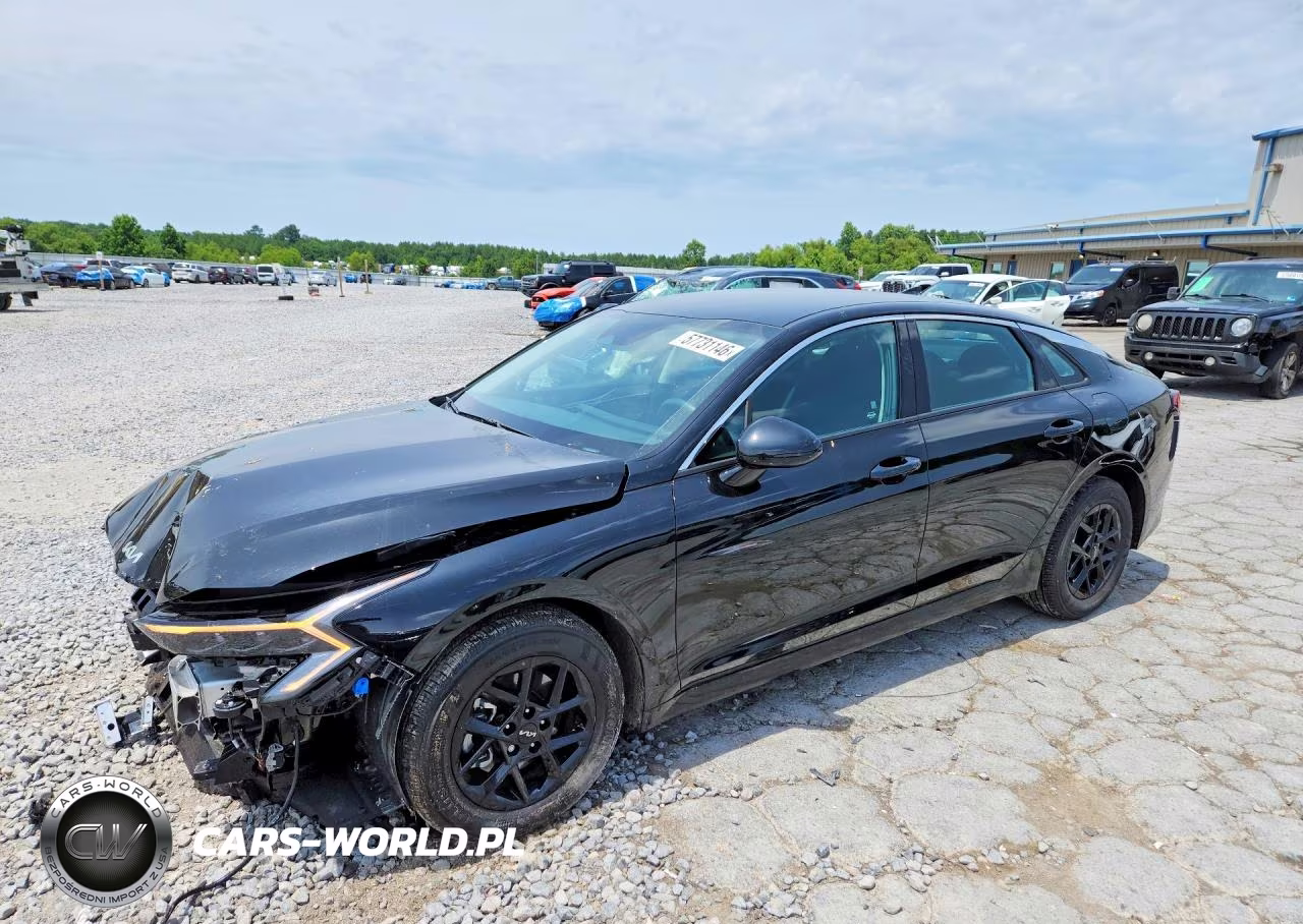 2026 Kia K5 Lxs – zdjęcie 1 z 12