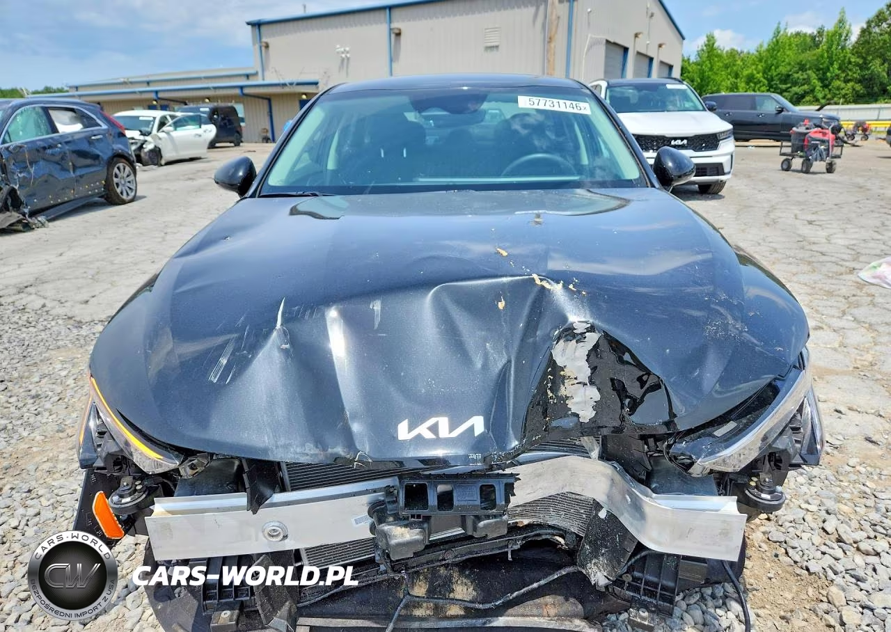 2026 Kia K5 Lxs VIN:KNAG24J77T5461115 - 5