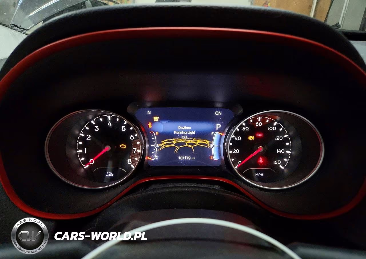 2019 Jeep Compass Trailhawk VIN:3C4NJDDB1KT747733 - 9