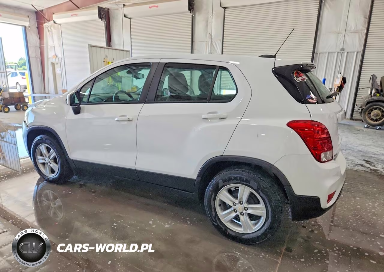 2021 Chevrolet Trax Ls VIN:KL7CJKSM3MB371103 - 2