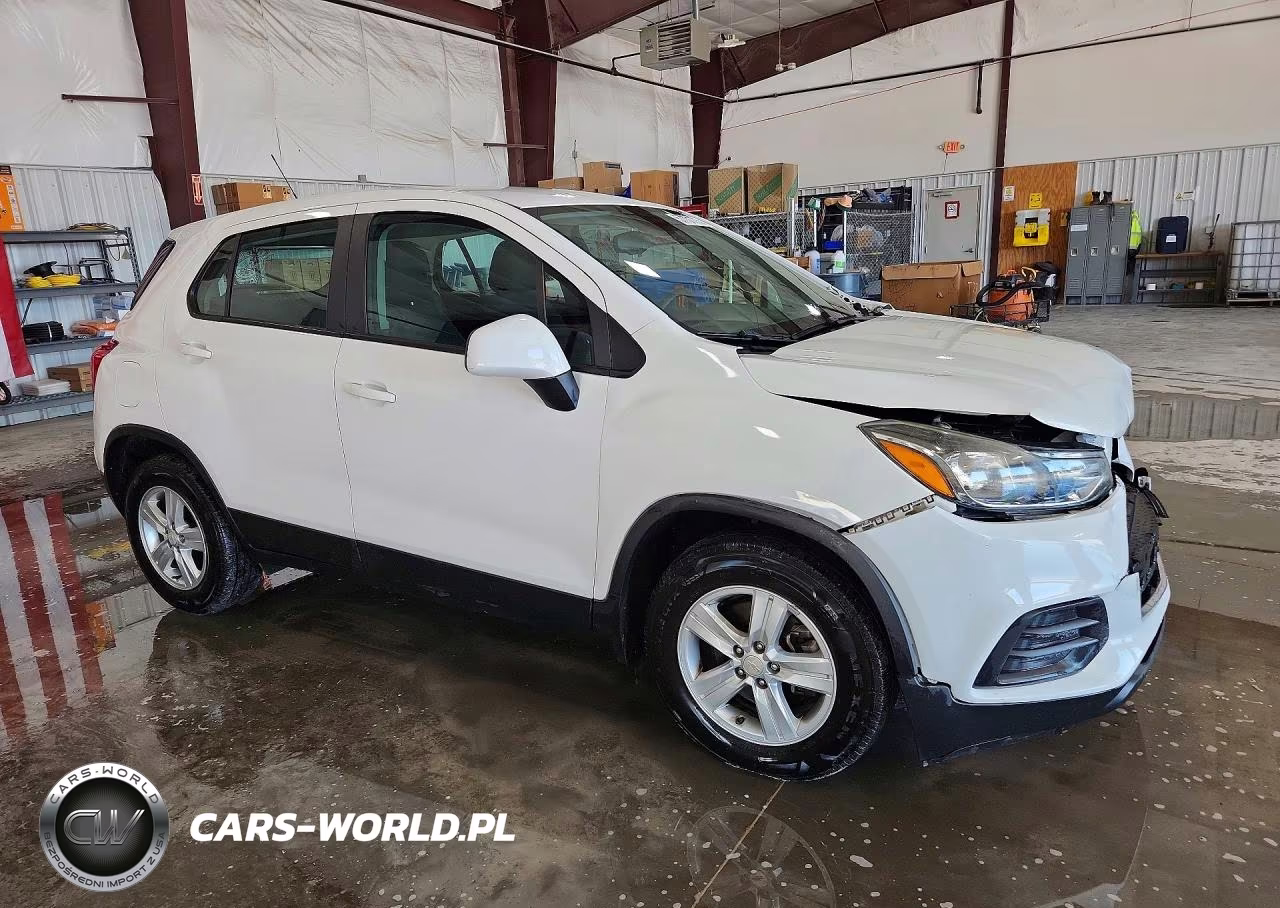 2021 Chevrolet Trax Ls VIN:KL7CJKSM3MB371103 - 4