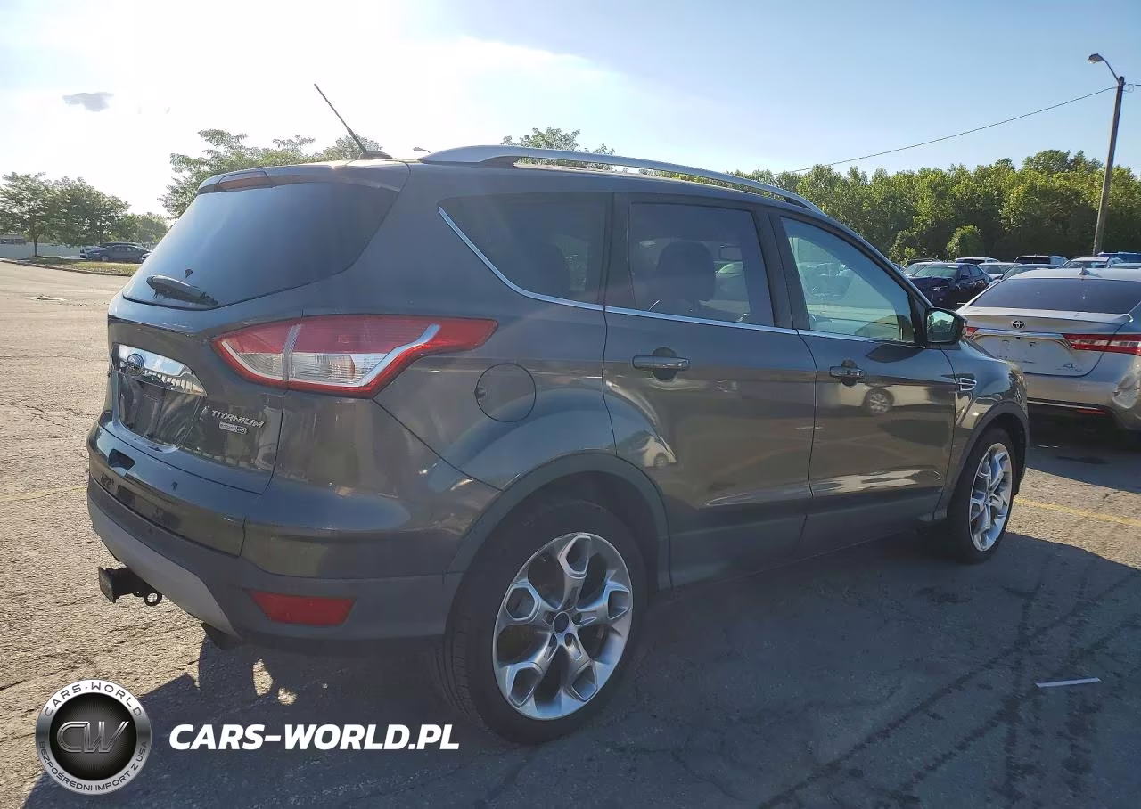 2015 Ford Escape Titanium VIN:1FMCU9J97FUB37713 - 3