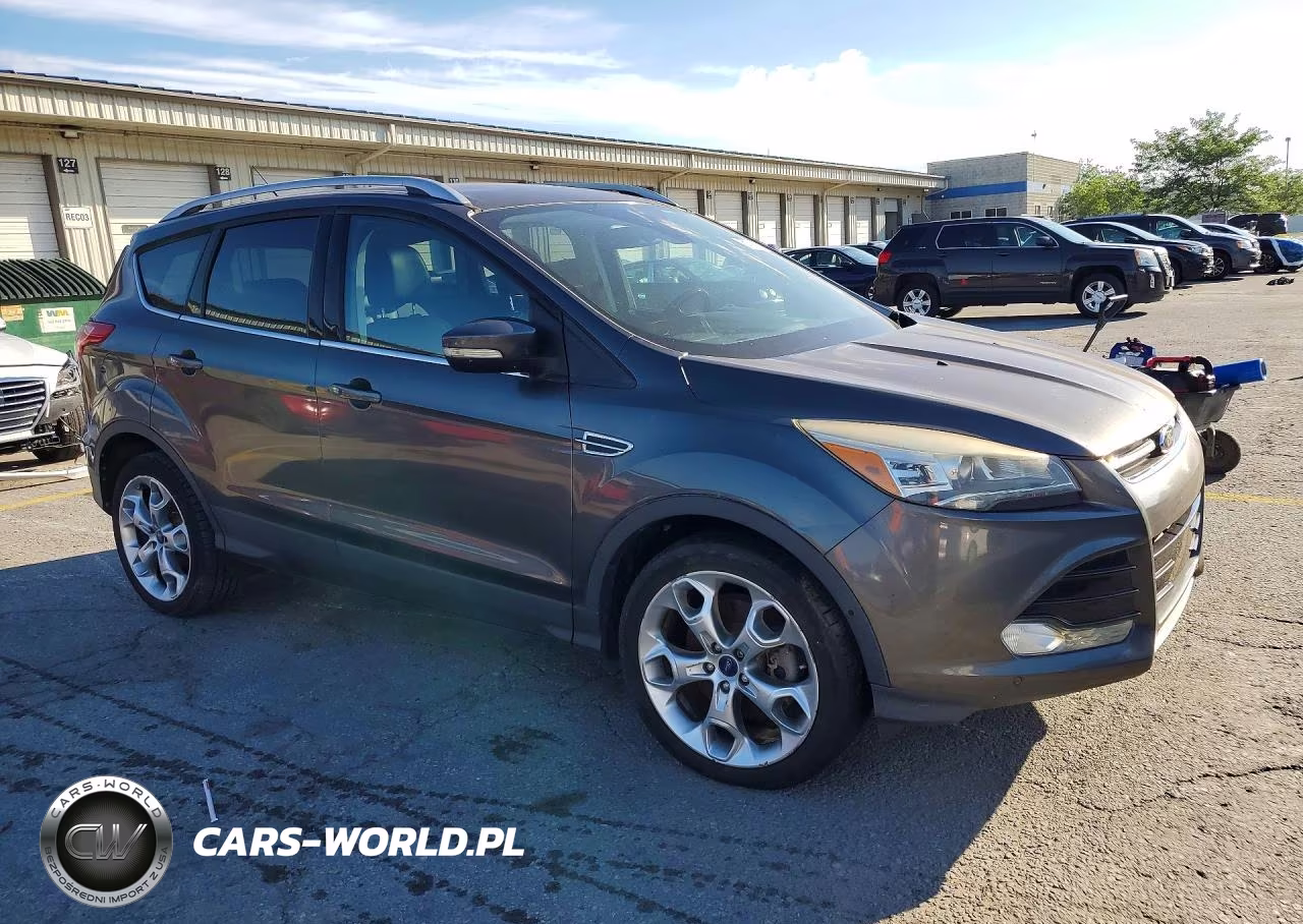 2015 Ford Escape Titanium VIN:1FMCU9J97FUB37713 - 4