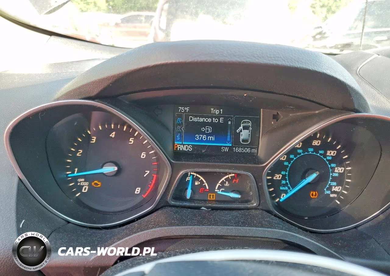 2015 Ford Escape Titanium VIN:1FMCU9J97FUB37713 - 9