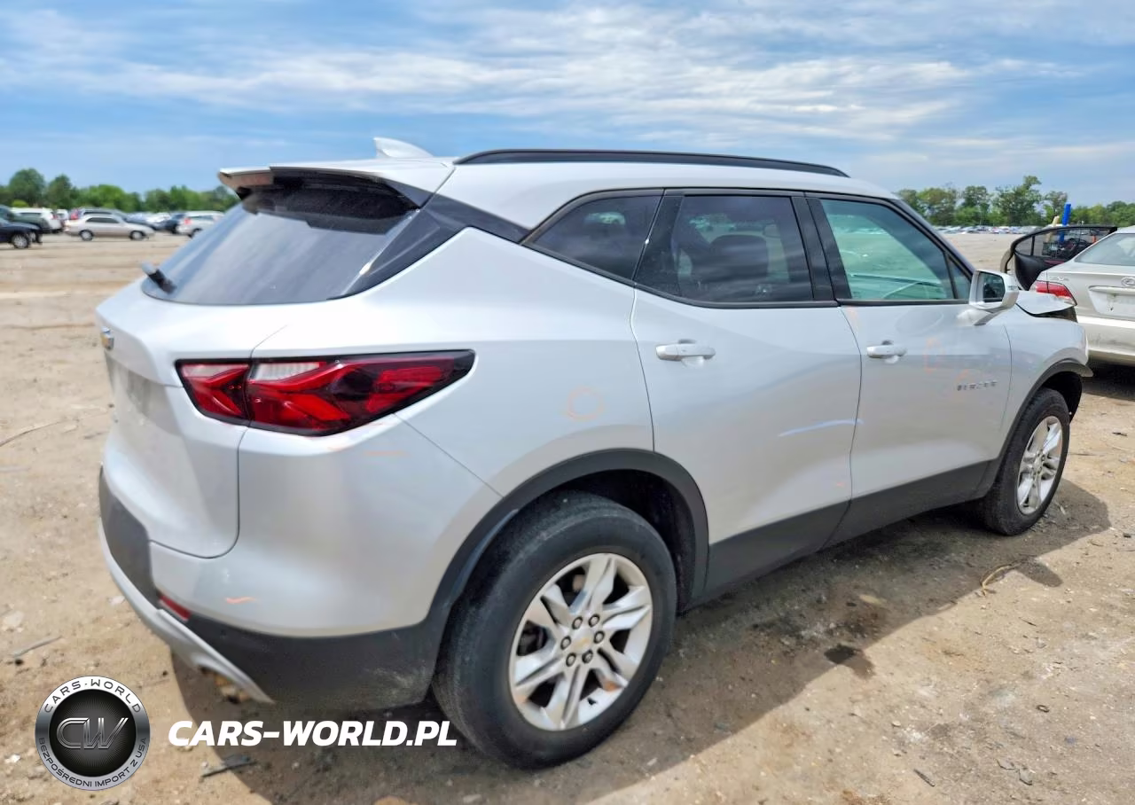2020 Chevrolet Blazer 2Lt VIN:3GNKBCRS0LS621817 - 3