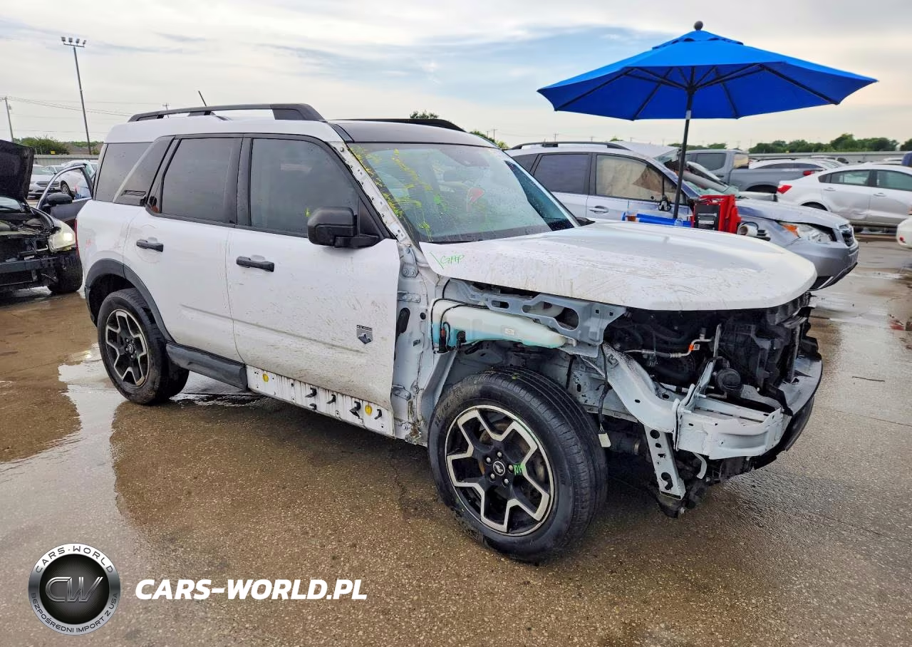 2021 Ford Bronco Sport Big Bend VIN:3FMCR9B69MRA52642 - 4