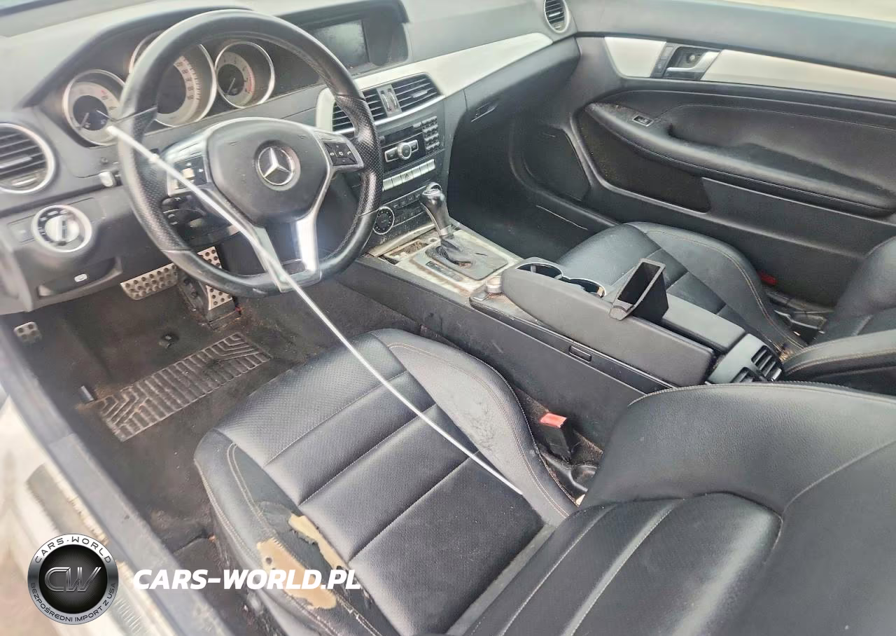 2015 Mercedes-Benz C Class C300 4D Spor VIN:WDDGJ4HB7FG368884 - 8