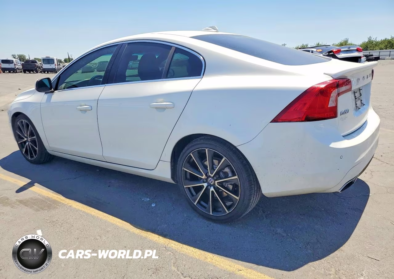 2016 Volvo S60 Premier VIN:YV126MFK5G2392490 - 2