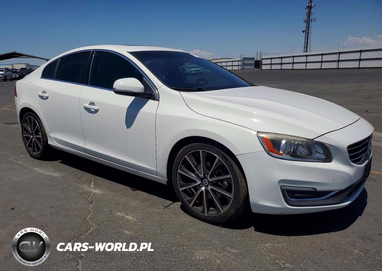 2016 Volvo S60 Premier VIN:YV126MFK5G2392490 - 4
