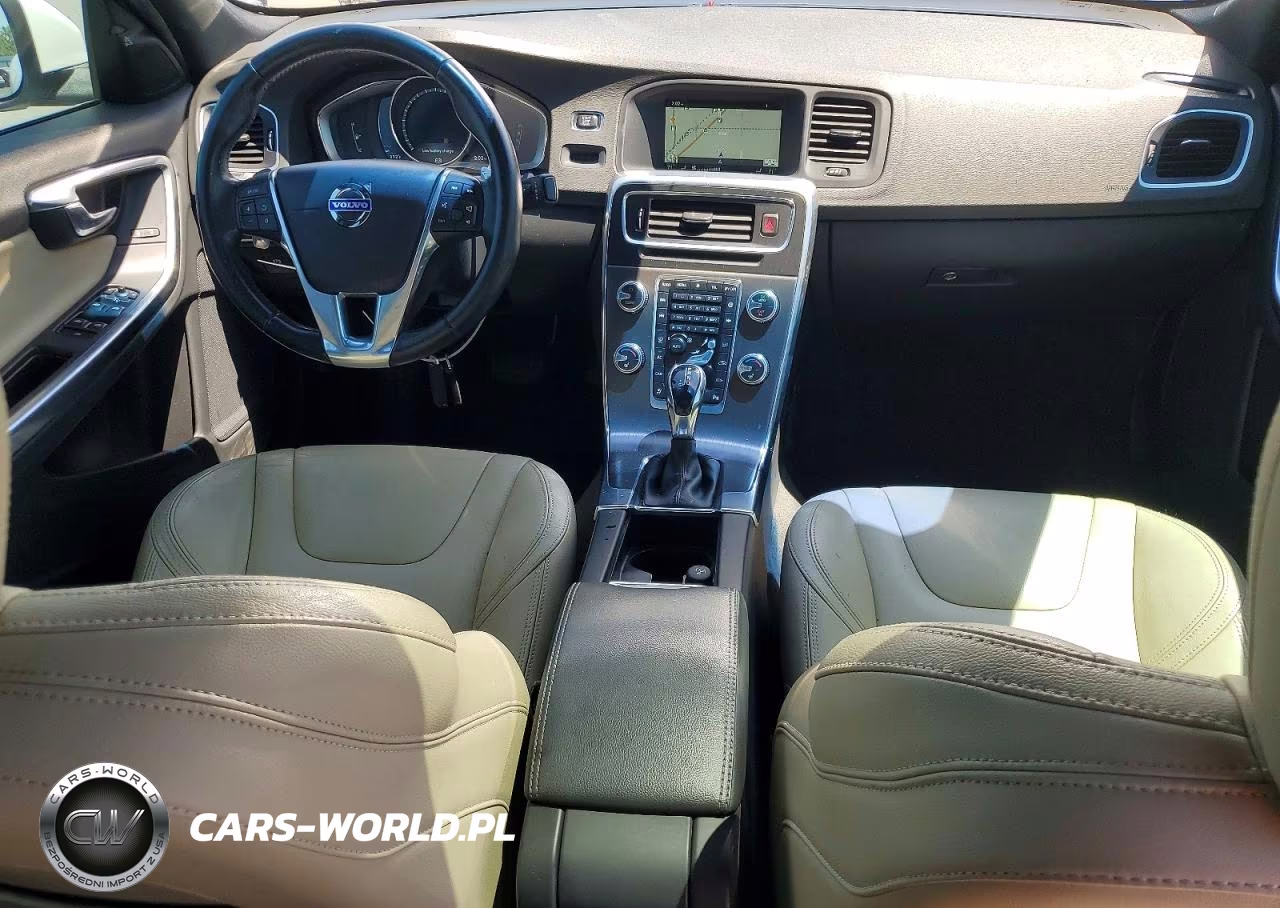 2016 Volvo S60 Premier VIN:YV126MFK5G2392490 - 8