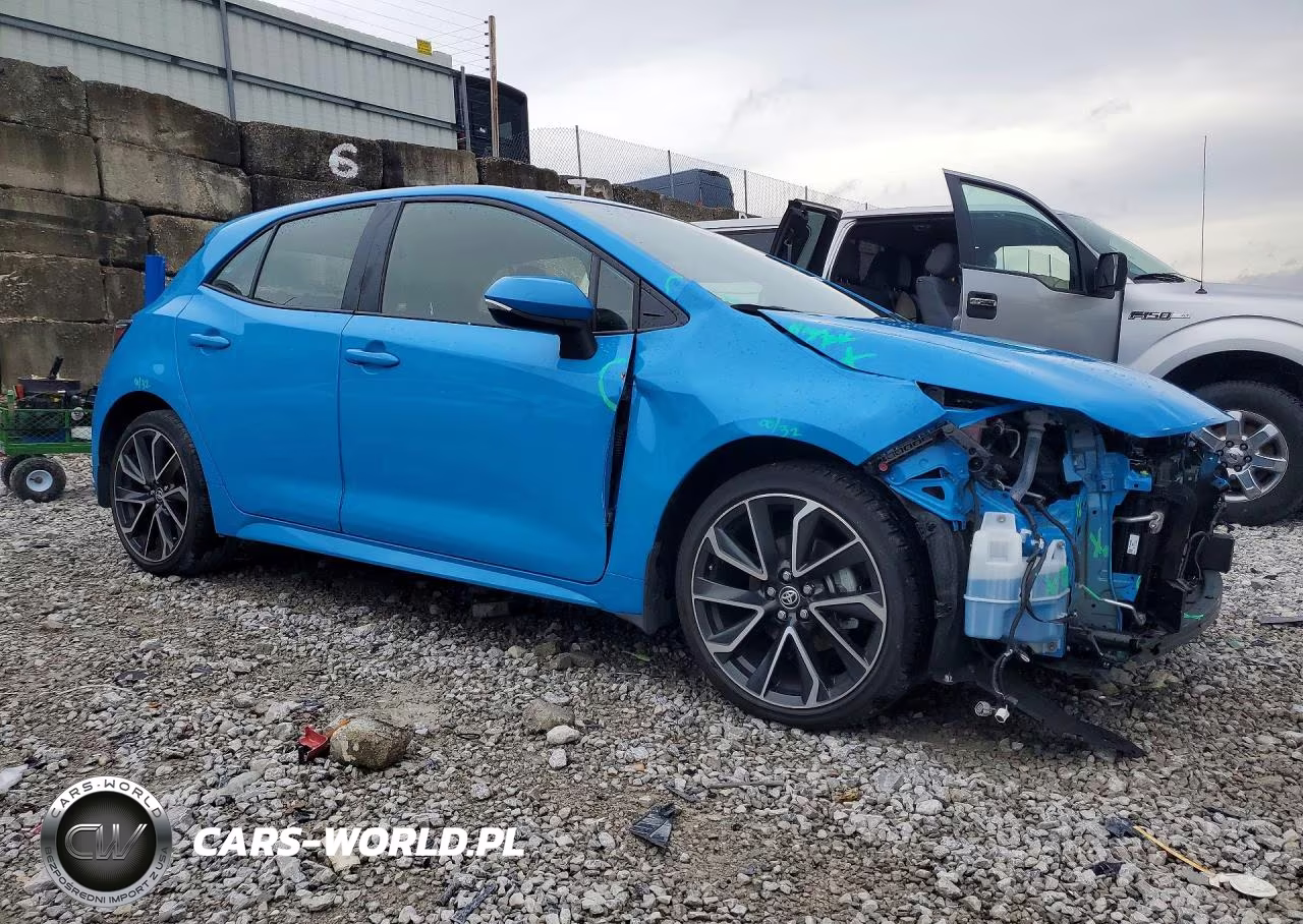 2021 Toyota Corolla Xse VIN:JTNC4MBE5M3125187 - 4